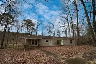 186 Paramount Dr, Eatonton, GA 31024 - Photo 1