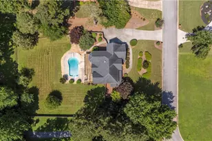 311 Hidden Lakes Dr, Carrollton, GA 30116 - Photo 6