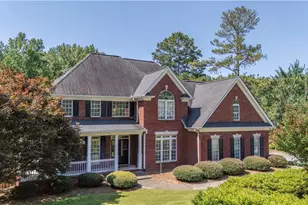 311 Hidden Lakes Dr, Carrollton, GA 30116 - Photo 2