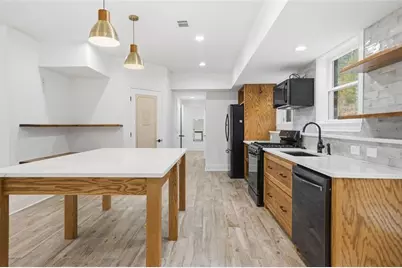 7611 Regency Circle, Sandy Springs, GA 30350 - Photo 60