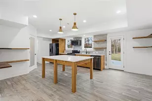 7611 Regency Cir, Sandy Springs, GA 30350 - Photo 58