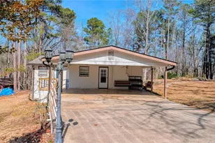 3446 Monroe Cir, Gainesville, GA 30506 - Photo 1