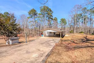 3446 Monroe Cir, Gainesville, GA 30506 - Photo 2