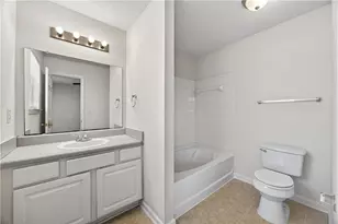 7614 Creekside Ln, Riverdale, GA 30296 - Photo 18