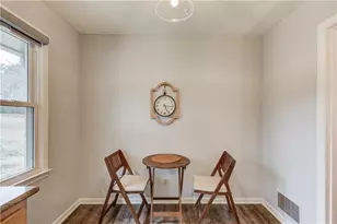 910 Timber Lake Dr, Cumming, GA 30041 - Photo 18