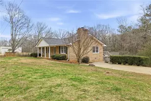 126 Jeffery Ln, Athens, GA 30607 - Photo 4