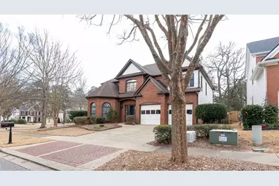 916 Bishops Crossing, Norcross, GA 30071 - Photo 4