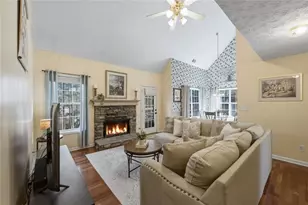 3989 Riverstone Dr, Suwanee, GA 30024 - Photo 8