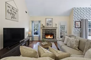 3989 Riverstone Dr, Suwanee, GA 30024 - Photo 6