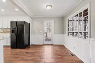 209 Nacoochee Dr, Woodstock, GA 30188 - Photo 12