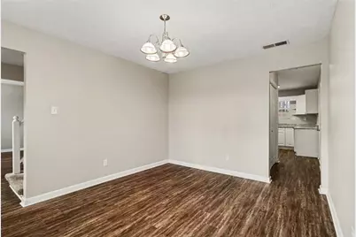 634 Windchase Place, Lithonia, GA 30058 - Photo 6