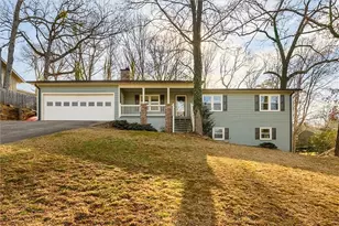 1443 Lake Shore Cir, Gainesville, GA 30501 - Photo 1