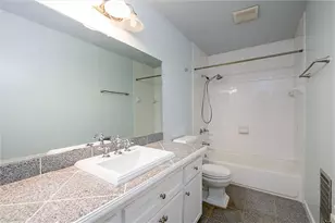 1443 Lake Shore Cir, Gainesville, GA 30501 - Photo 12