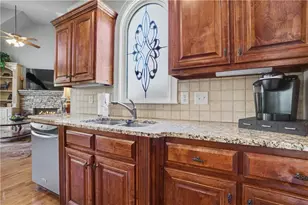 5940 Boulder Bluff Dr, Cumming, GA 30040 - Photo 18