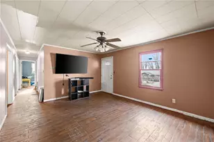 219 Shallowford Dr, Gainesville, GA 30504 - Photo 6