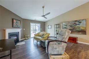 39 Dragoon Ct, Rossville, GA 30741 - Photo 2