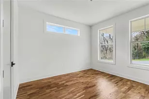 327 Ohm Ave, Scottdale, GA 30079 - Photo 18