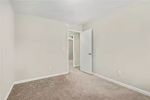 2221 Davis Oaks Ct, Stone Mountain, GA 30087 - Photo 12