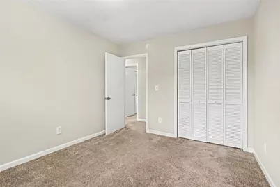 2221 Davis Oaks Court, Stone Mountain, GA 30087 - Photo 14