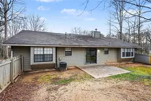 2221 Davis Oaks Ct, Stone Mountain, GA 30087 - Photo 20