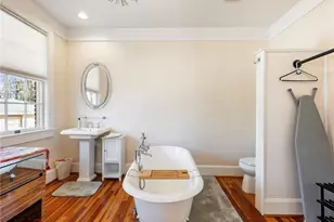 19 4th St, Gainesville, GA 30504 - Photo 24