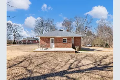 19 Fourth Street, Gainesville, GA 30504 - Photo 32