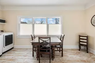 19 4th St, Gainesville, GA 30504 - Photo 14