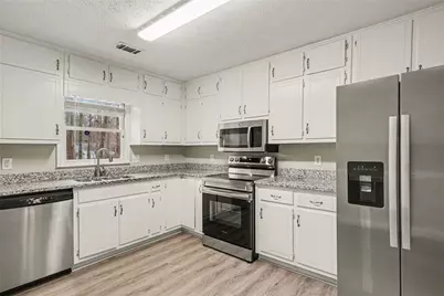 4770 Cedar Brook Drive SE, Conyers, GA 30094 - Photo 12