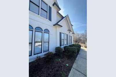 5455 Woodrun Lane, Alpharetta, GA 30005 - Photo 4