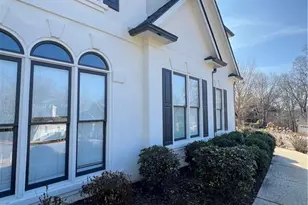 5455 Woodrun Ln, Alpharetta, GA 30005 - Photo 4