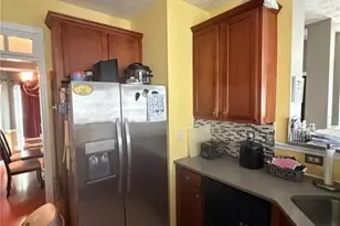 210 Woodcliff Ct, Fairburn, GA 30213 - Photo 4