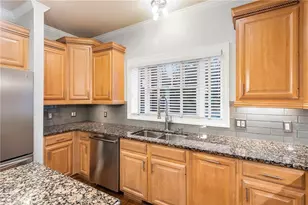 820 Wesley Oak Rd, Sandy Springs, GA 30328 - Photo 20