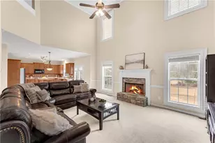 9010 Creek Hollow Ct, Gainesville, GA 30506 - Photo 8