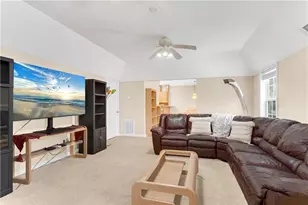 9010 Creek Hollow Ct, Gainesville, GA 30506 - Photo 32