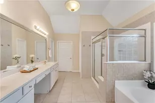 9010 Creek Hollow Ct, Gainesville, GA 30506 - Photo 24