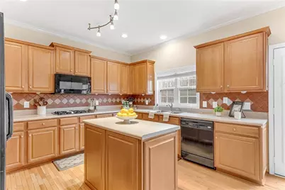 9010 Creek Hollow Court, Gainesville, GA 30506 - Photo 14