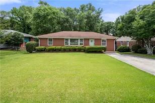 135 Fifth Ave, Jonesboro, GA 30236 - Photo 1