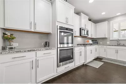 3018 Brook Oak Trace, Snellville, GA 30078 - Photo 4