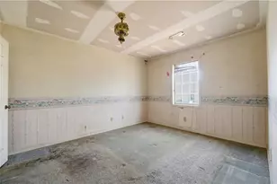 1044 Autumn Crest Ct, Stone Mountain, GA 30083 - Photo 16