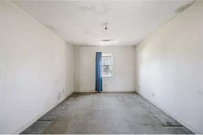 1044 Autumn Crest Court, Stone Mountain, GA 30083 - Photo 18