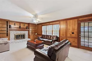 4803 Tomahawk Ct SW, Lilburn, GA 30047 - Photo 12