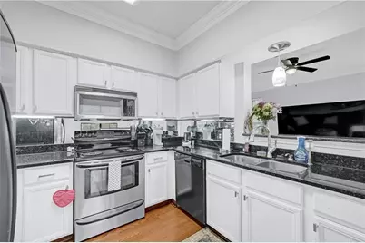 3777 Peachtree Road NE #1217, Brookhaven, GA 30319 - Photo 6