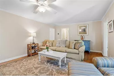 1820 Branch Valley Drive, Roswell, GA 30076 - Photo 22