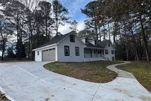 4071 Rainbow Dr, Decatur, GA 30034 - Photo 2