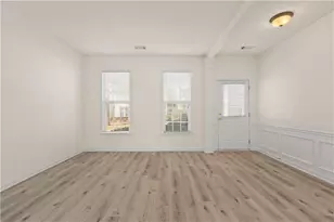 915 Wendlebury Ct, Alpharetta, GA 30004 - Photo 4