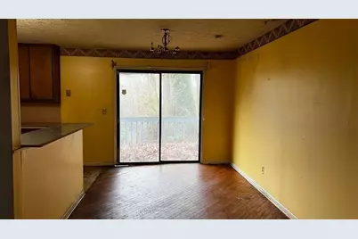 3291 Wintercreeper Drive, Lithonia, GA 30038 - Photo 6