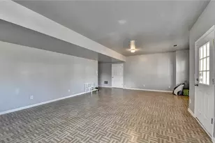 2105 Laurel Lake Dr, Suwanee, GA 30024 - Photo 56