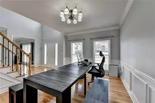 2105 Laurel Lake Dr, Suwanee, GA 30024 - Photo 10