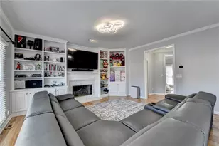 2105 Laurel Lake Dr, Suwanee, GA 30024 - Photo 20