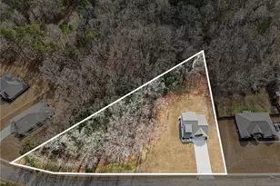 132 Whitworth Dr, Locust Grove, GA 30248 - Photo 2